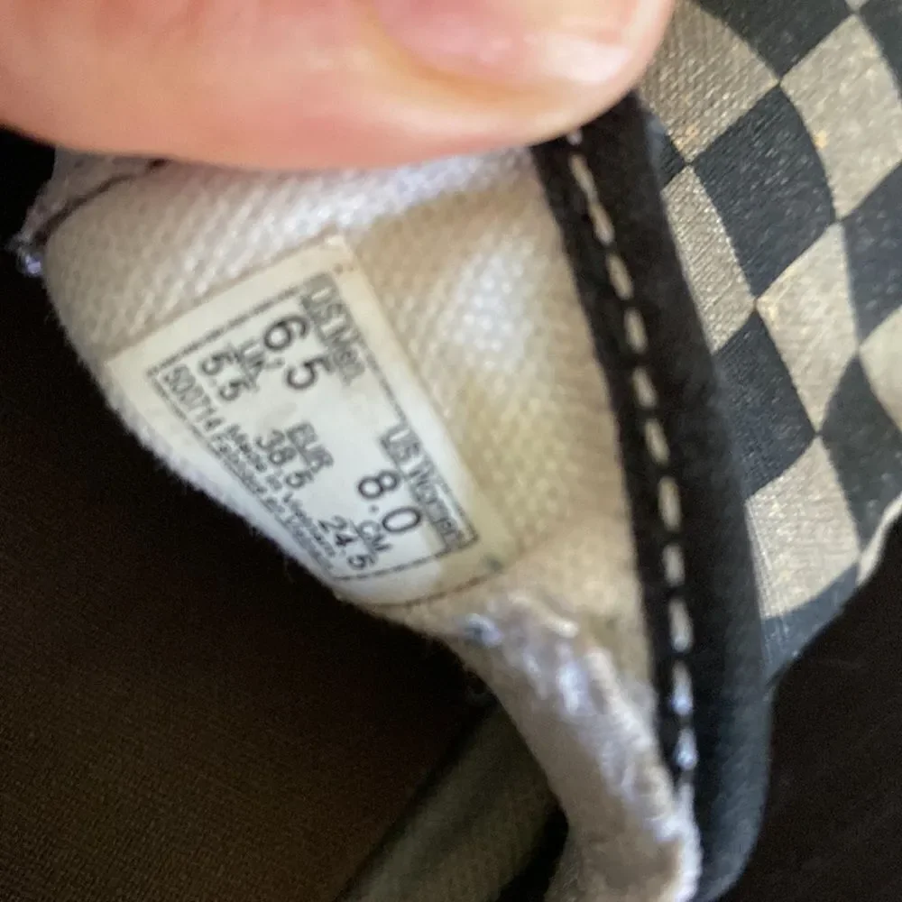 Vans rugged skip on shoes black grey checkered men’s 6.5 Womans 8 worn